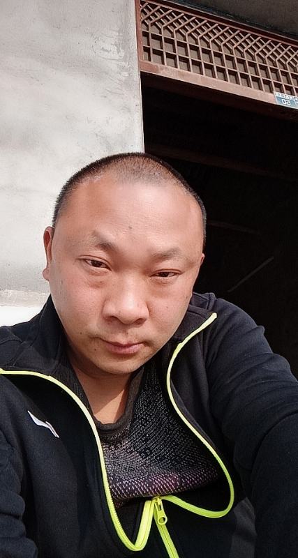 马克的第一张照片--漳州残疾人相亲网