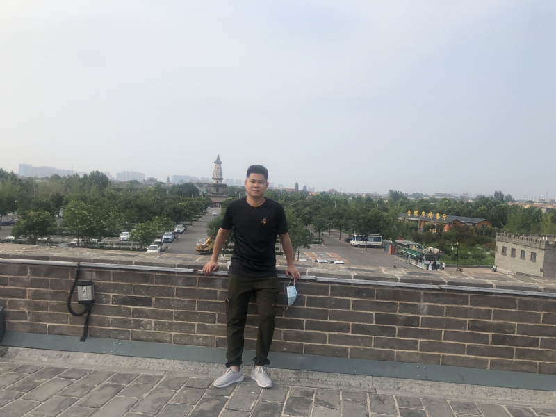 123.向左向右的第一张照片--漳州残疾人相亲网
